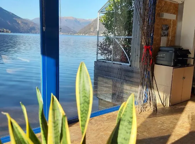 Diffuso Dei Laghi Båthotell Porto Ceresio
