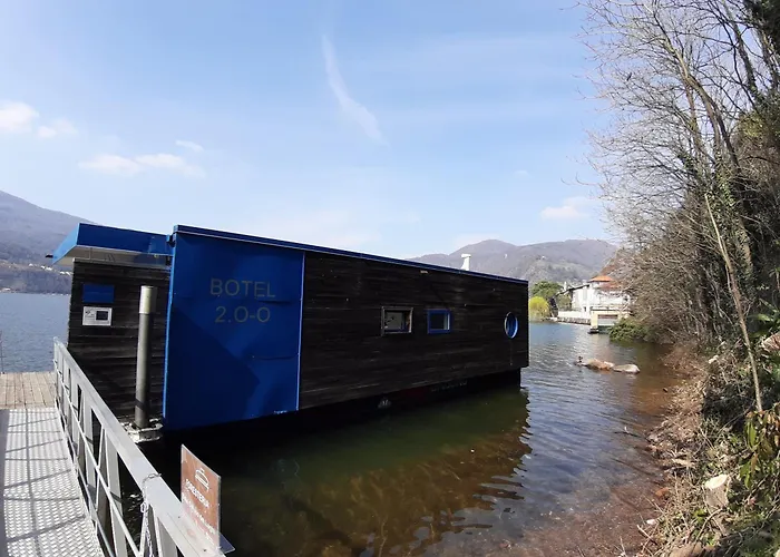 Båthotell Diffuso Dei Laghi Porto Ceresio
